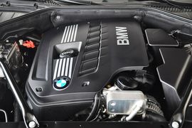 2013款宝马730Li领先型