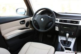2009款宝马318i