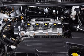 2013款海马普力马1.6L手动开拓版