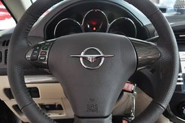 2013款海马普力马1.6L手动开拓版