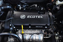 2013款别克英朗GT 1.8L自动时尚型