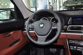 2013款宝马535i GT豪华型