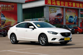 2013款马自达Atenza基本型珍珠白