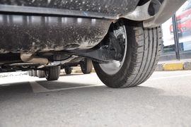 2013款Jeep指南者2.0L两驱运动版