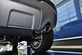 2013款路虎揽胜极光2.0T 3门耀致版