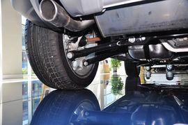 2013款路虎揽胜极光2.0T 3门耀致版