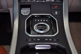 2013款路虎揽胜极光2.0T 3门耀致版