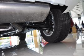 2013款路虎神行者2 2.2T SD4 SE