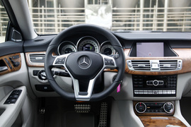 2013款奔驰CLS350猎装豪华型深度试驾实拍