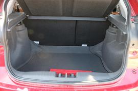 2017款奇瑞瑞虎3x 1.5L 自动豪华版