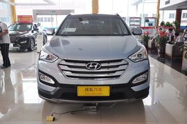 2013款现代全新胜达3.0L四驱豪华版