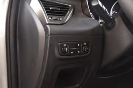 2016款长安CS75 1.5T 手动锋尚型