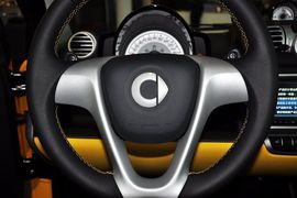 2013款smart fortwo 1.0T城市游侠特别版