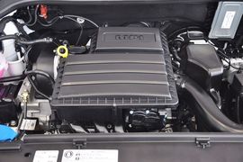 2013款大众全新桑塔纳1.6L手动风尚版
