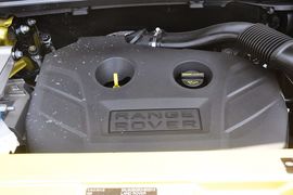 2013款路虎揽胜极光2.0T熠动限量版