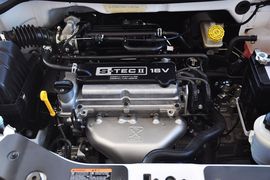 2010款雪佛兰赛欧两厢1.2L手动理想版