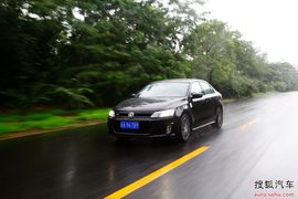 2013款一汽-大众速腾GLI深度评测