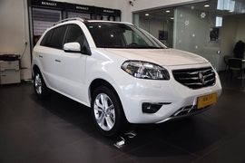 2013款雷诺科雷傲2.5L两驱豪华版