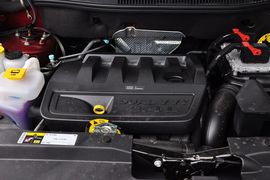 2014款Jeep指南者2.4L 四驱蛇行珍藏版