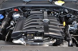 2012款 大众辉腾3.0L 商务型