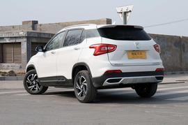 2017款宝骏510 1.5L 手动豪华型
