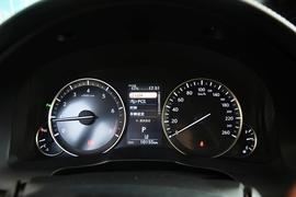2015款雷克萨斯ES200 舒适版