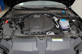 2017款奥迪A6 Avant 1.8T 时尚型