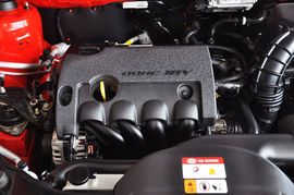 2013款起亚速迈1.6L AT运动版