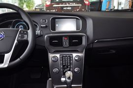 2013款沃尔沃V40 2.0T智雅版