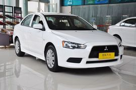 2013款三菱翼神致炫版2.0L手动舒适型