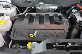 2014款Jeep自由客2.4L蛇形珍藏版