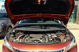 2017款标致4008 350THP 豪华版