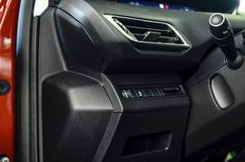 2017款标致4008 350THP 豪华版