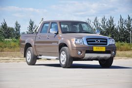 2013款中兴威虎TUV 2.4L汽油两驱型