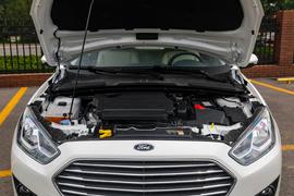 2015款福特福睿斯 1.5L 自动舒适型