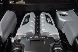 2013款奥迪R8 5.2FSI quattro中国专享版