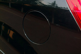 2013款双龙柯兰多自动豪华导航版实拍