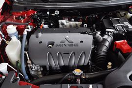 2013款三菱翼神时尚版 1.8L CVT舒适型