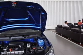 2013款大众宝来 1.6L手动舒适型
