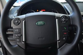 2013款路虎神行者2 2.2T SD4 SE柴油款