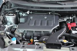 2013款启辰D501.6L手动北斗导航版