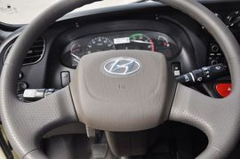 2014款四川现代康恩迪3.9L手动高级型23座
