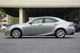2015款雷克萨斯IS200t F SPORT