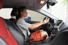 2017款奇瑞艾瑞泽5 SPORT 1.5T CVT尊贵版
