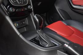 2017款奇瑞艾瑞泽5 SPORT 1.5T CVT尊贵版