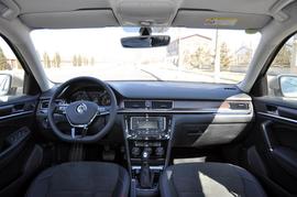 2016款大众宝来 230TSI DSG 豪华型