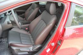 2016款马自达CX-4 2.0L 自动两驱蓝天品位版