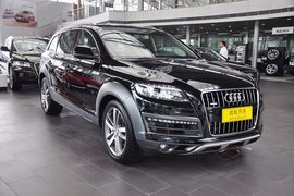 2014款奥迪Q7 35TFSI越野型
