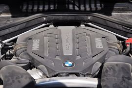 2012款宝马X6 xDrive50i