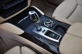 2012款宝马X6 xDrive50i